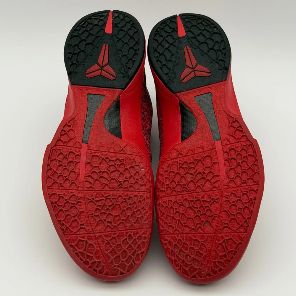Nike Kobe Venomenon 5‎ University Red Gold 818583-600 Size 10.5 VNDS No box